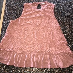 Maurice’s lace tank size 3